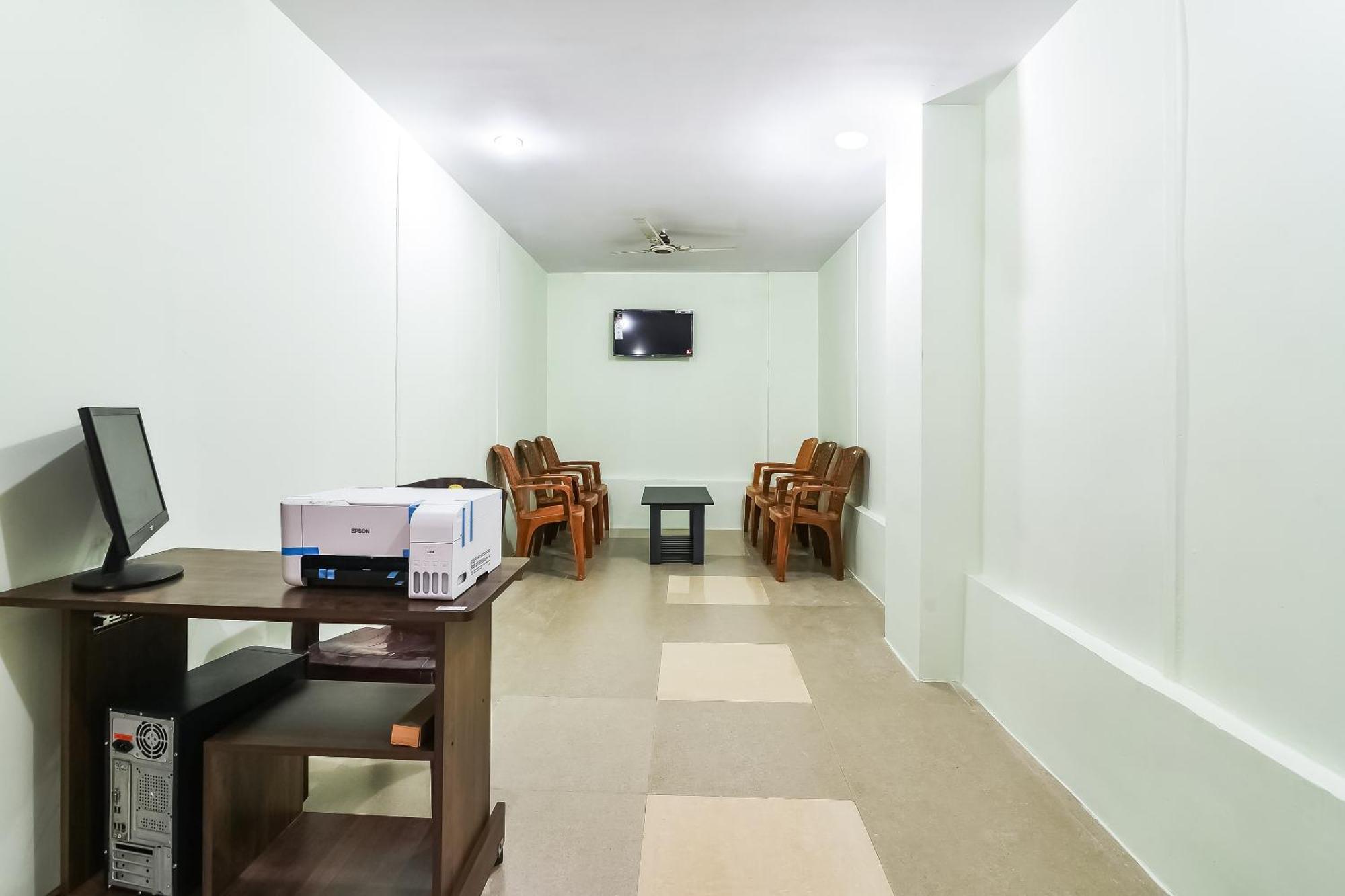 Hotel O Kartikeya Park View Residency Chittoor Exterior foto