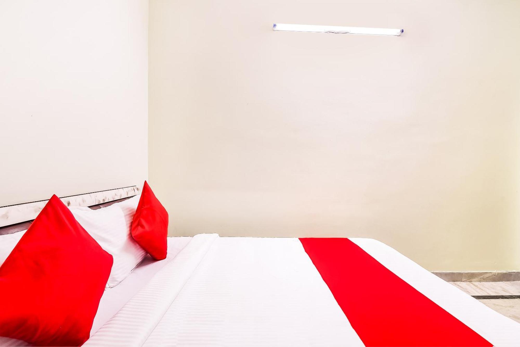 Hotel O Kartikeya Park View Residency Chittoor Exterior foto